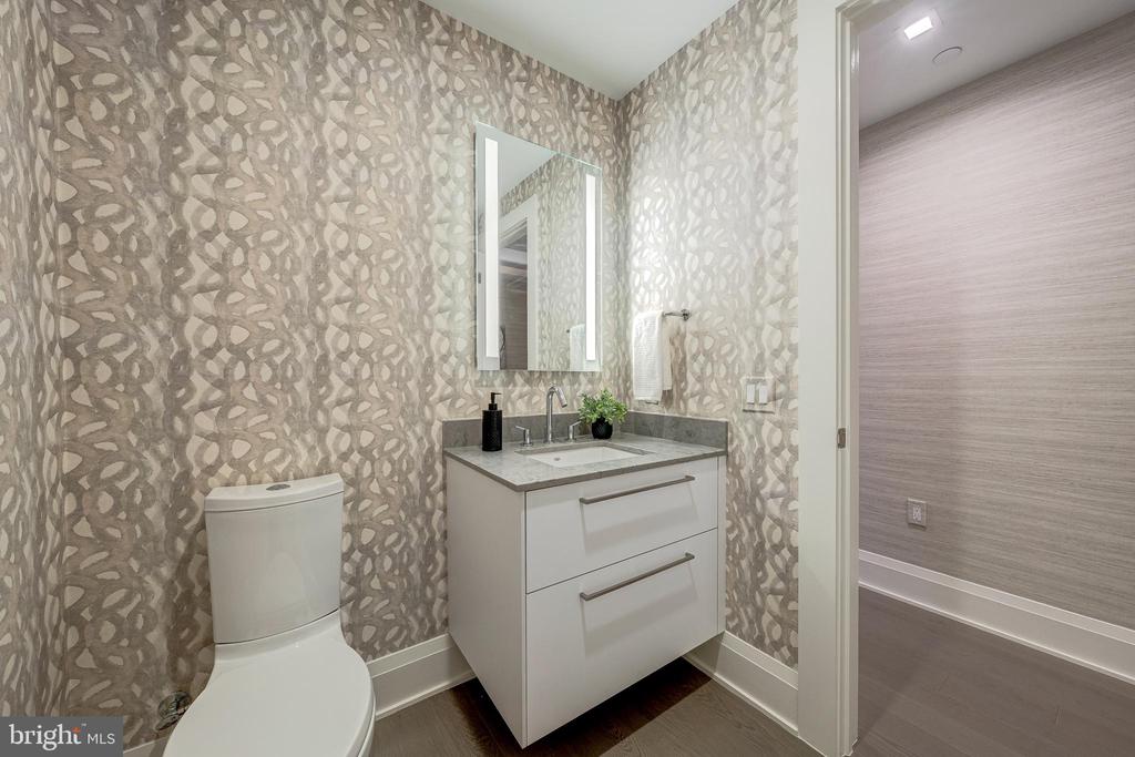 310 STRAND STREET Unit: 304