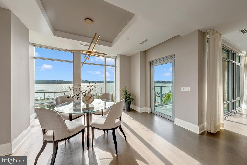 310 STRAND STREET Unit: 304