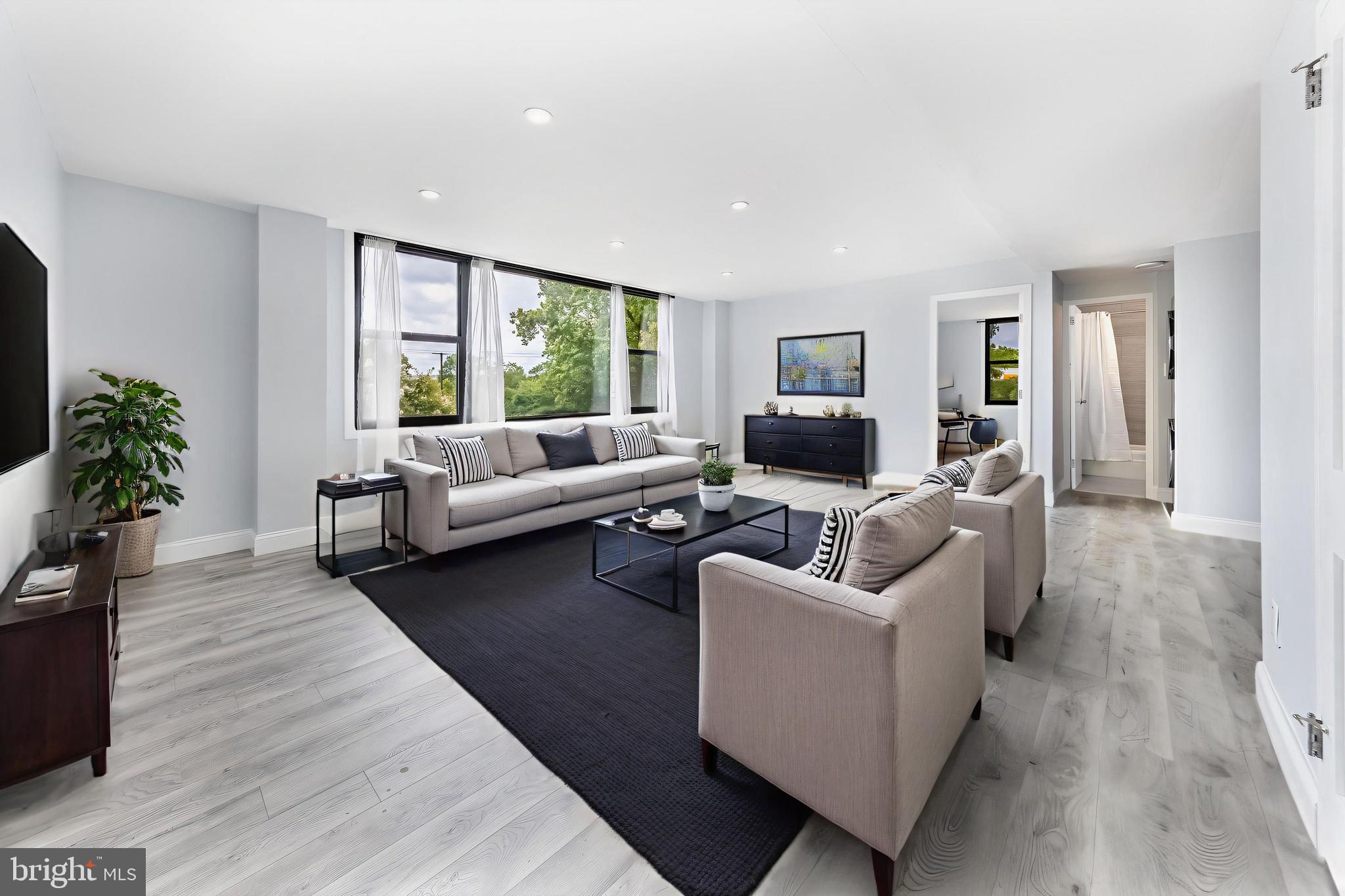 4600 Duke St #432