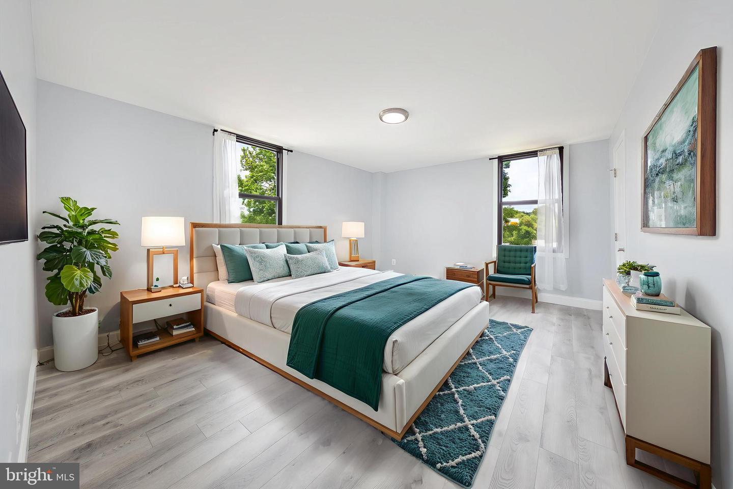 4600 Duke St #432