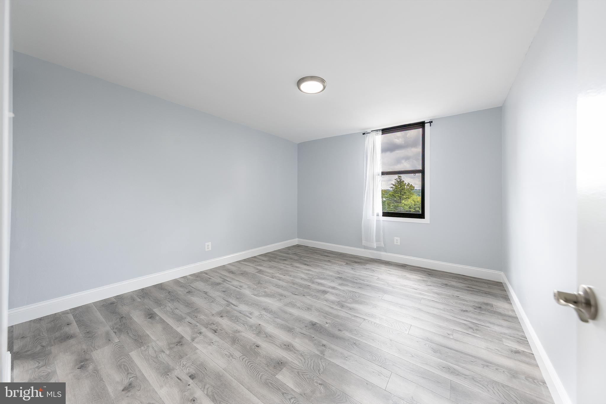 4600 Duke St #432