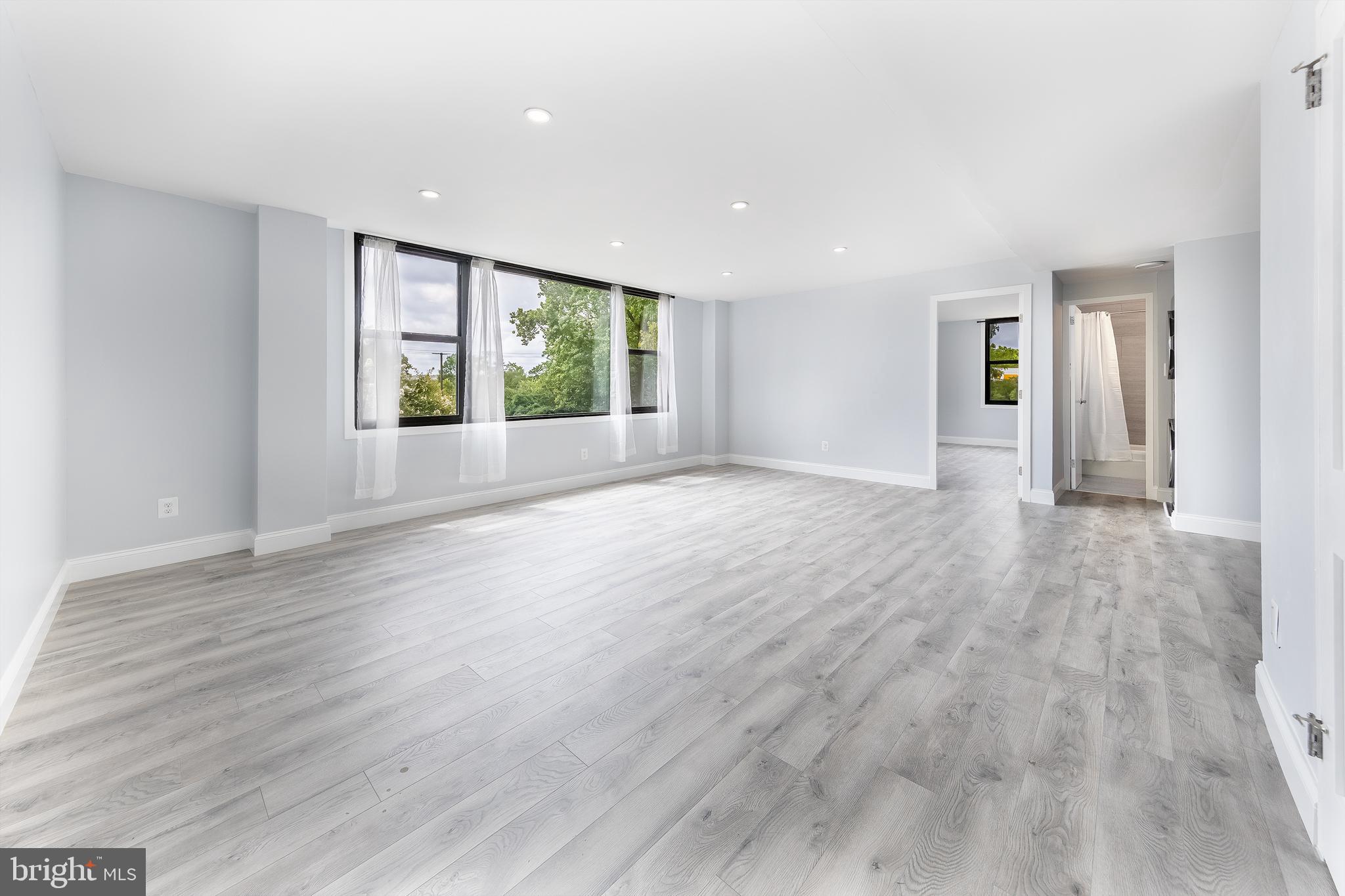 4600 Duke St #432