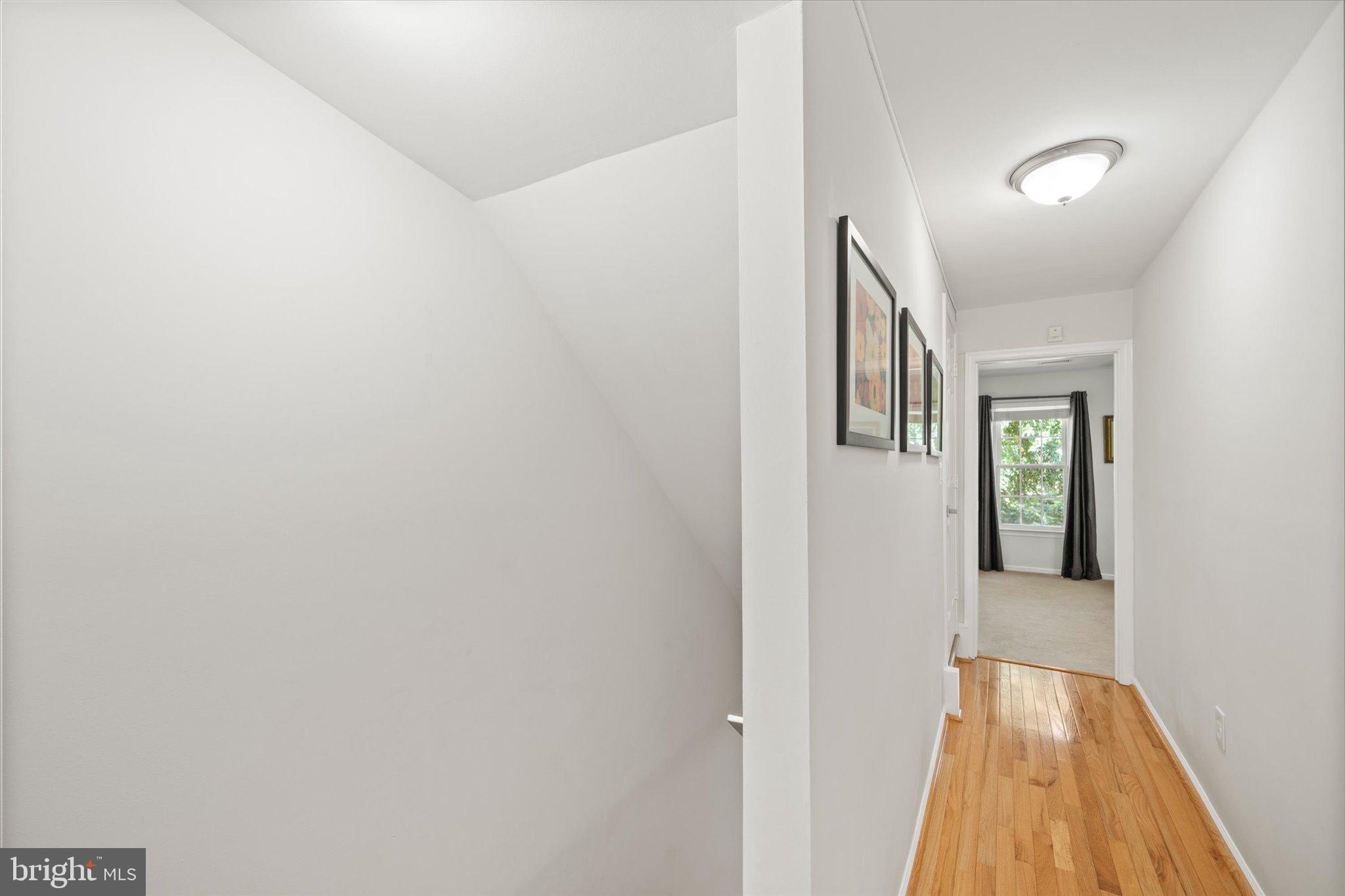 466 W GLEBE ROAD