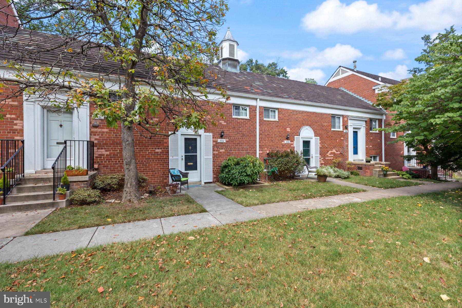 3332 MARTHA CUSTIS DRIVE