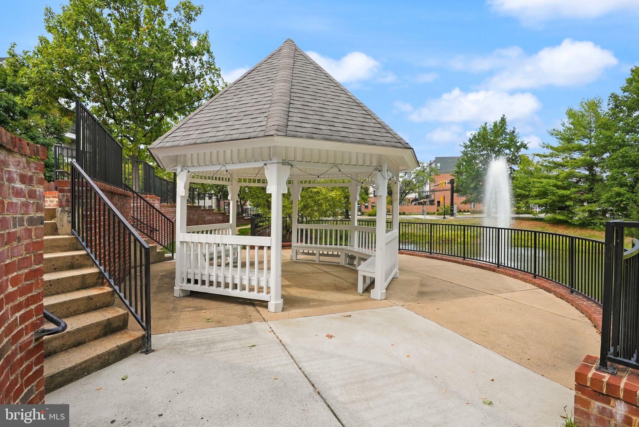 4854 EISENHOWER AVENUE 445