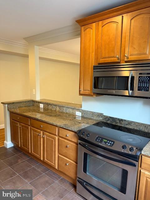 401 COMMONWEALTH AVENUE 22B 22B