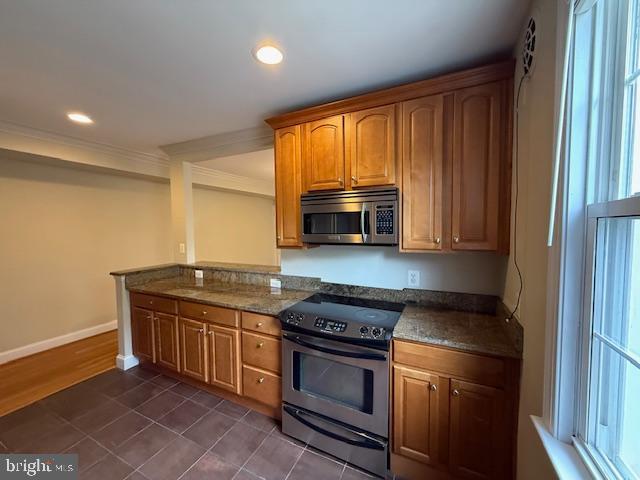 401 COMMONWEALTH AVENUE 22B 22B
