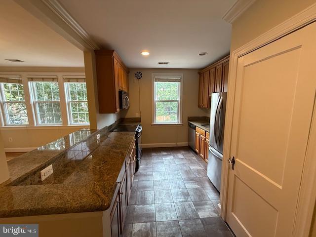 401 COMMONWEALTH AVENUE 22B 22B