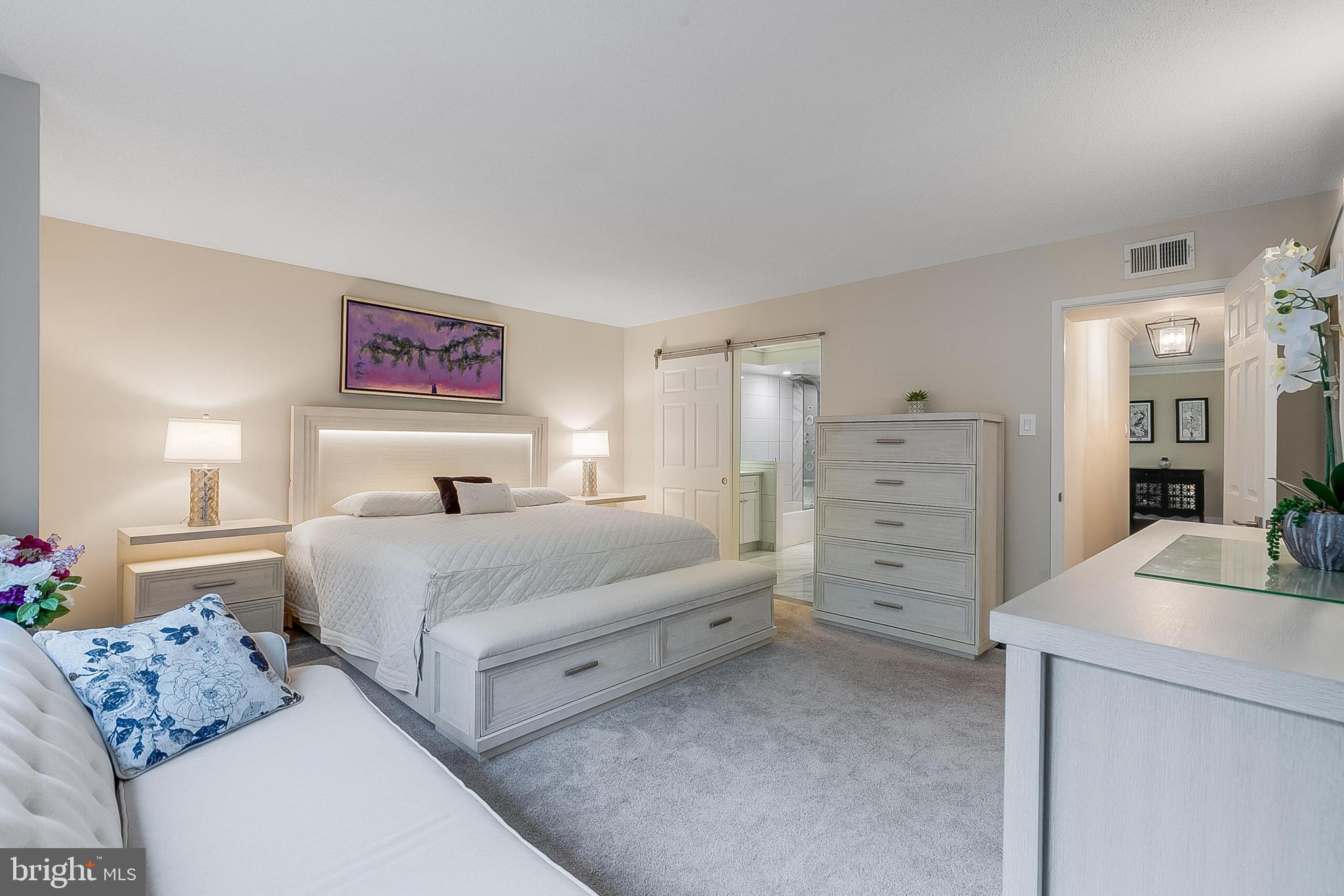 205 YOAKUM PARKWAY 226