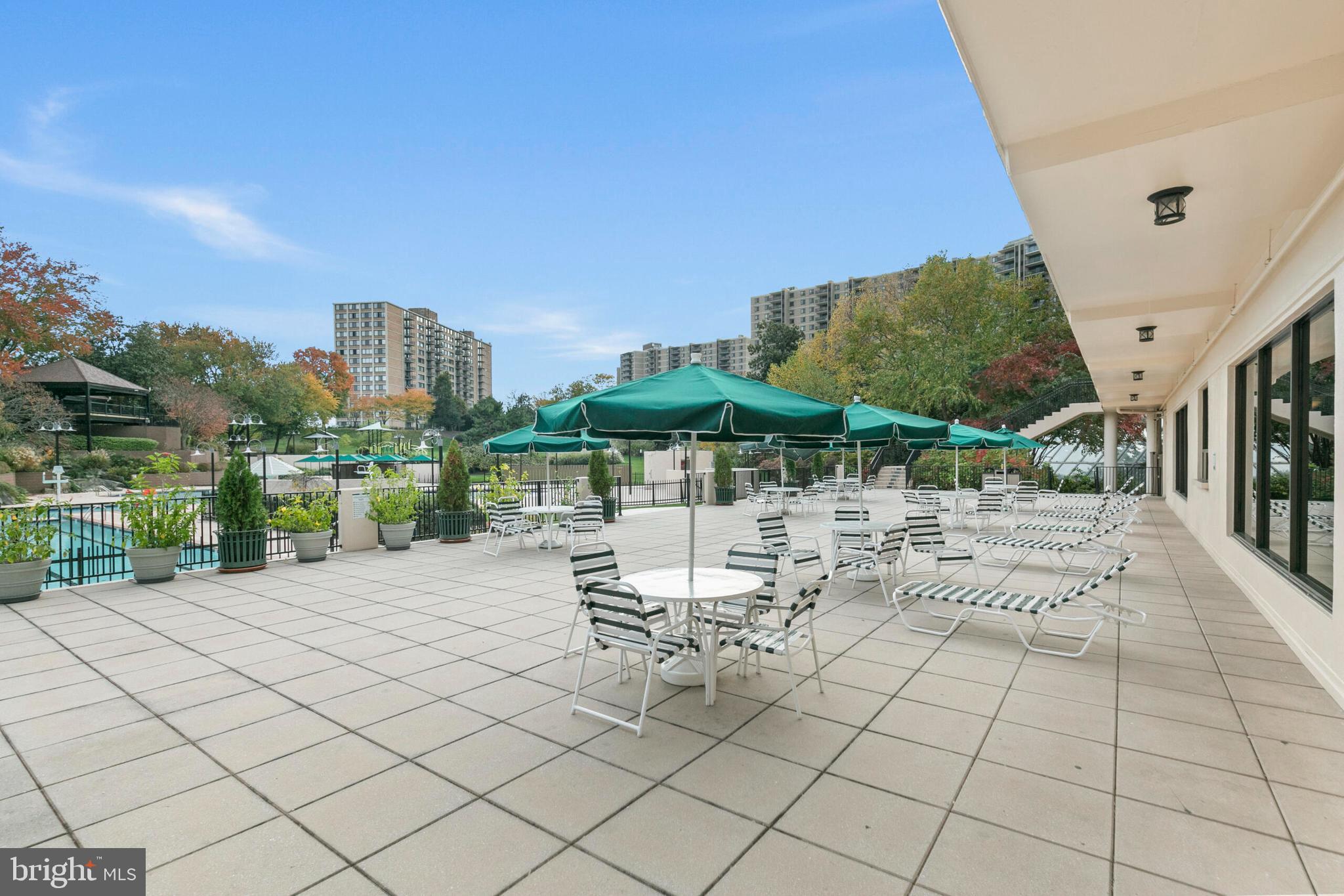 205 YOAKUM PARKWAY 226
