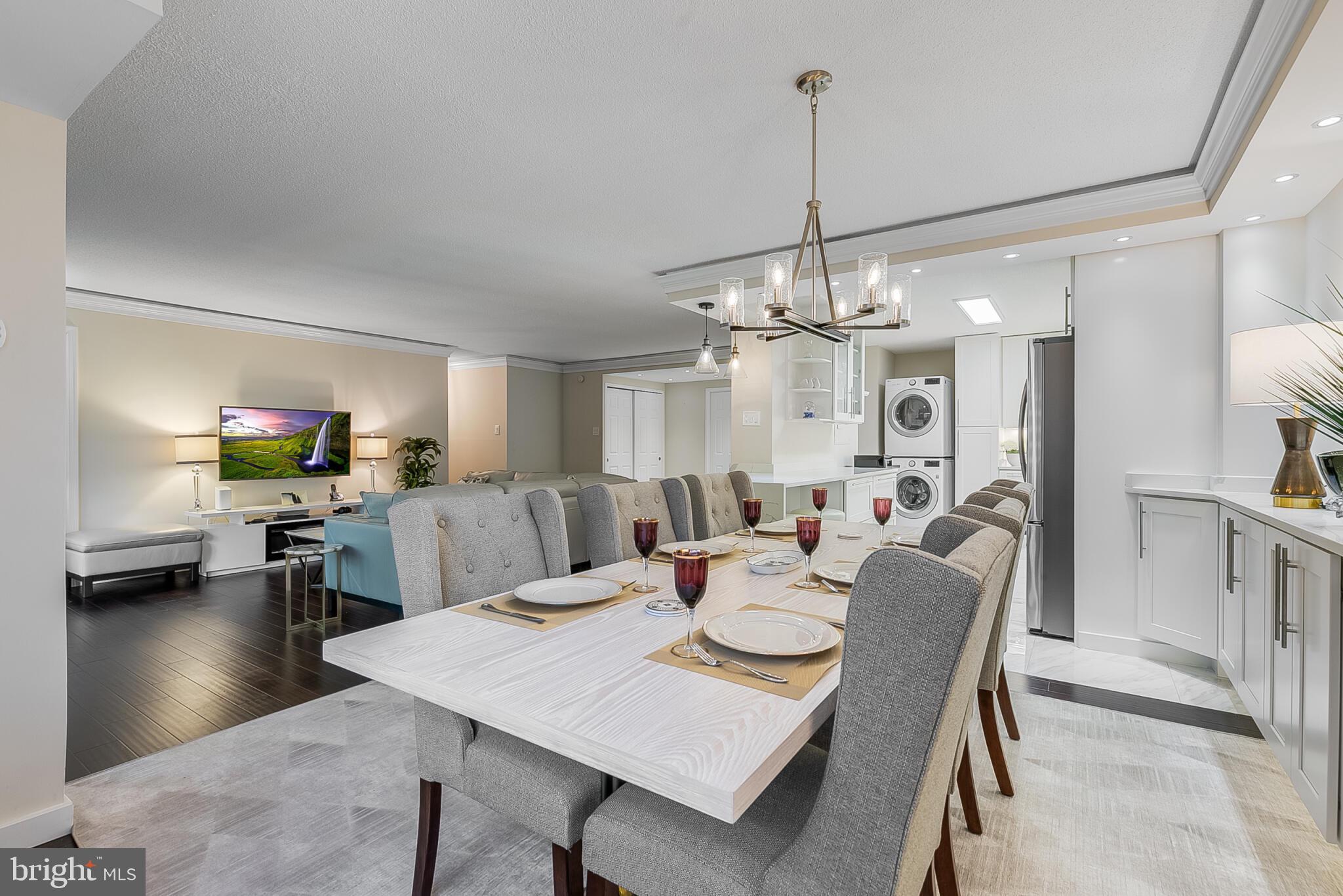 205 YOAKUM PARKWAY 226