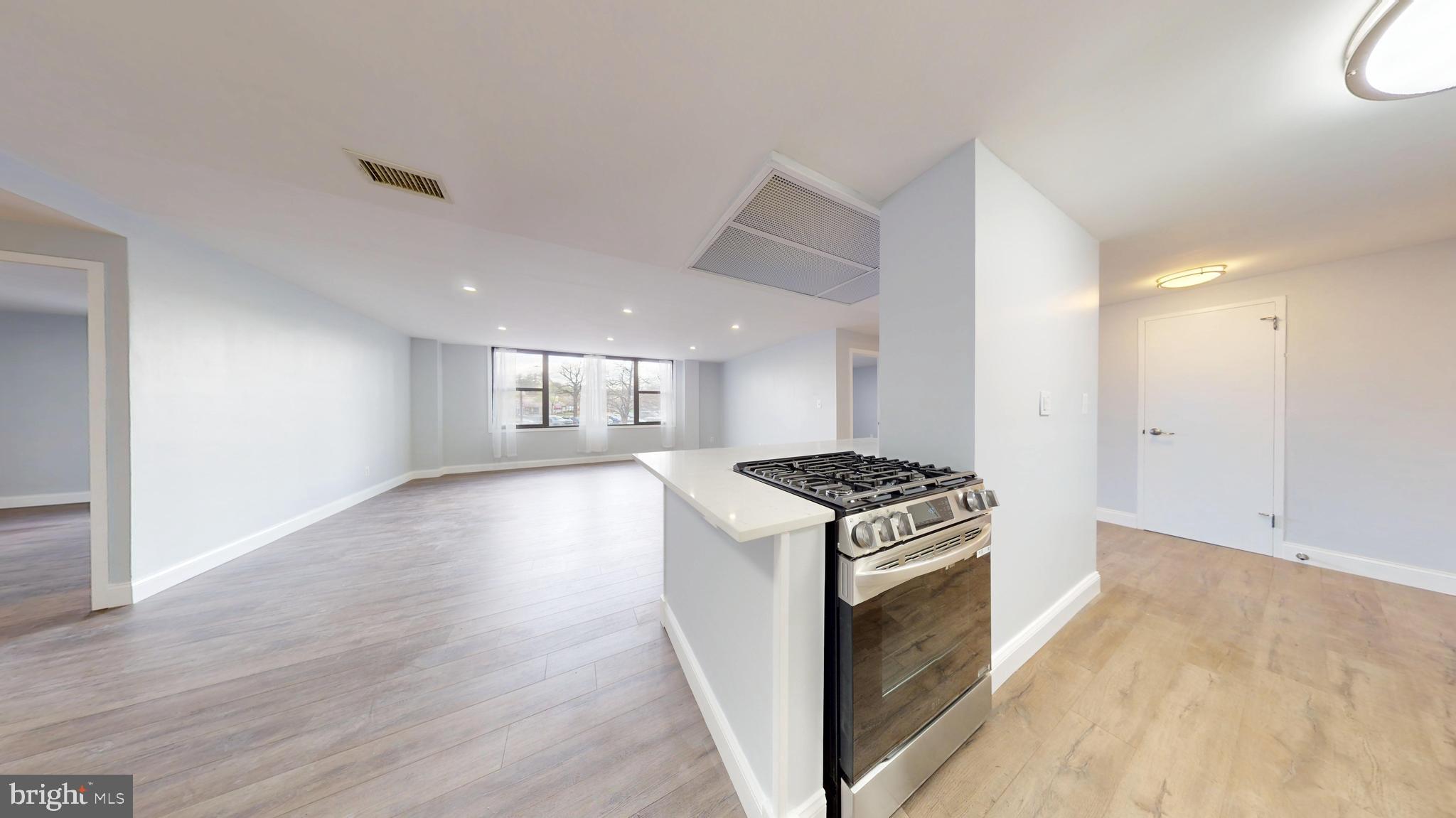 4600 DUKE STREET 431