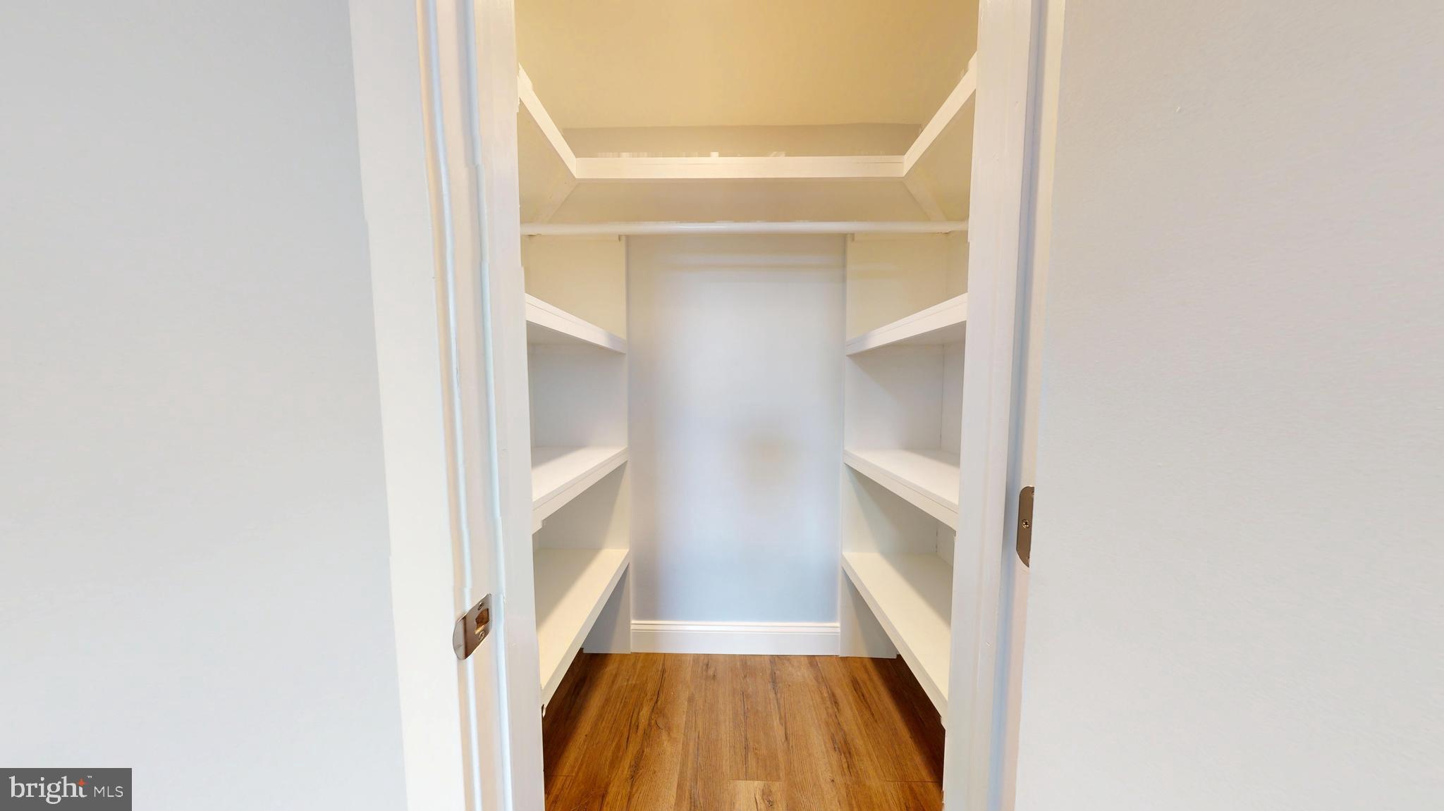 4600 DUKE STREET 431