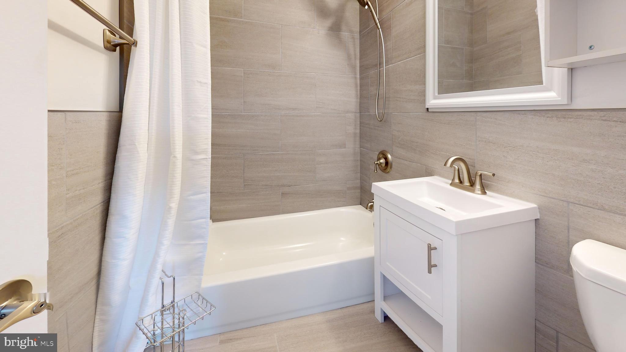 4600 DUKE STREET 431