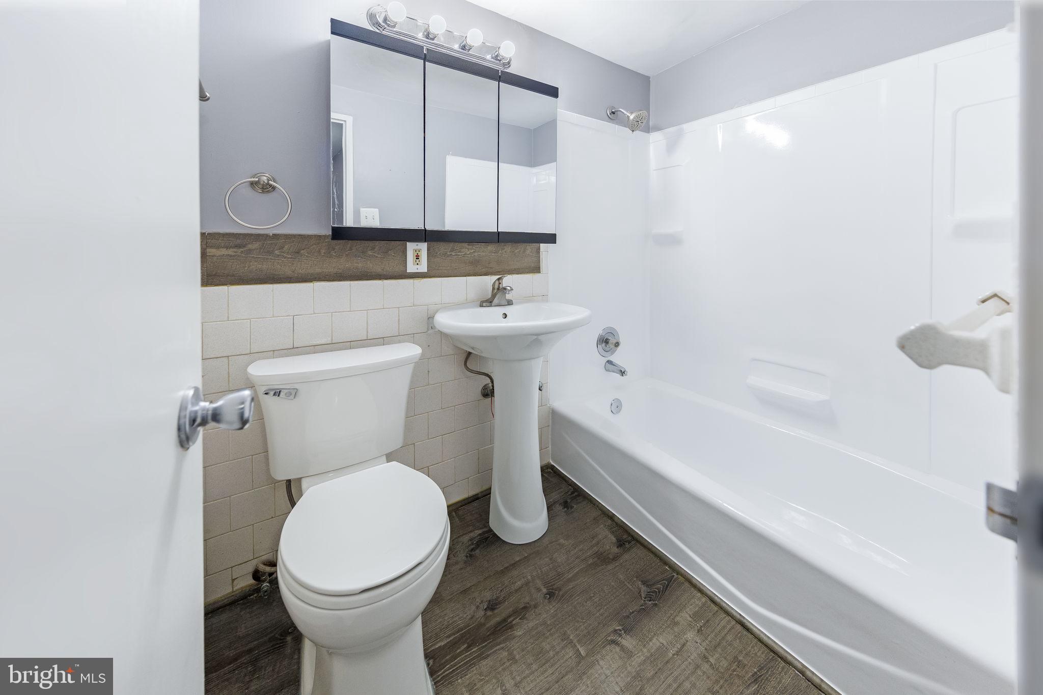 4600 DUKE STREET 921