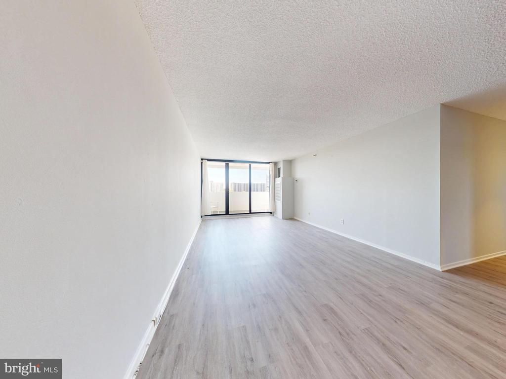 5911 EDSALL RD #PH02,CITY Unit: PH02