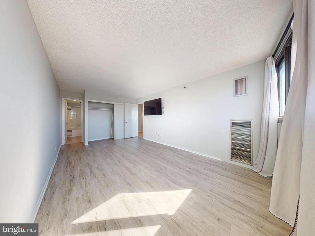 5911 EDSALL RD #PH02,CITY Unit: PH02