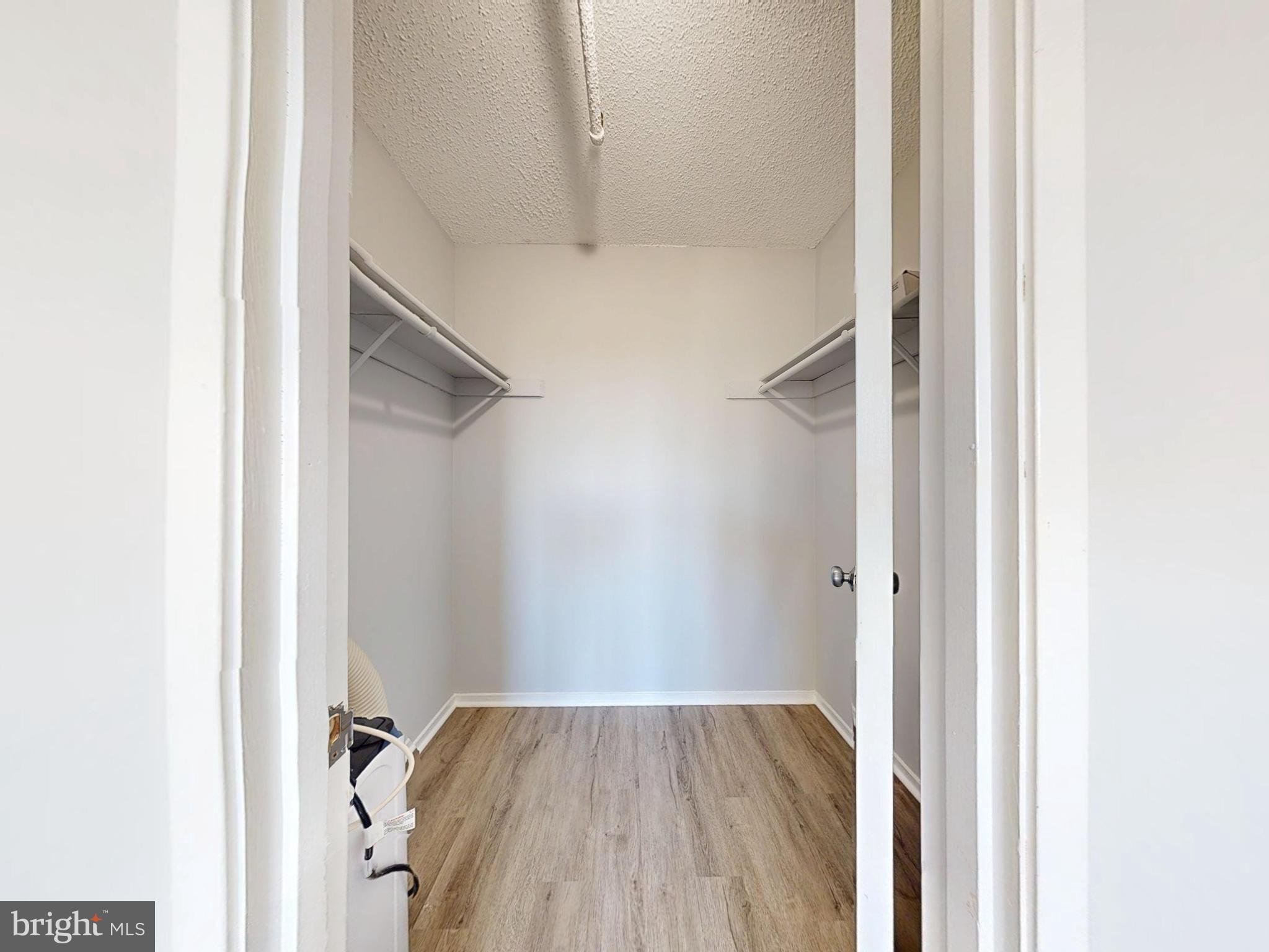 5911 EDSALL ROAD PH02