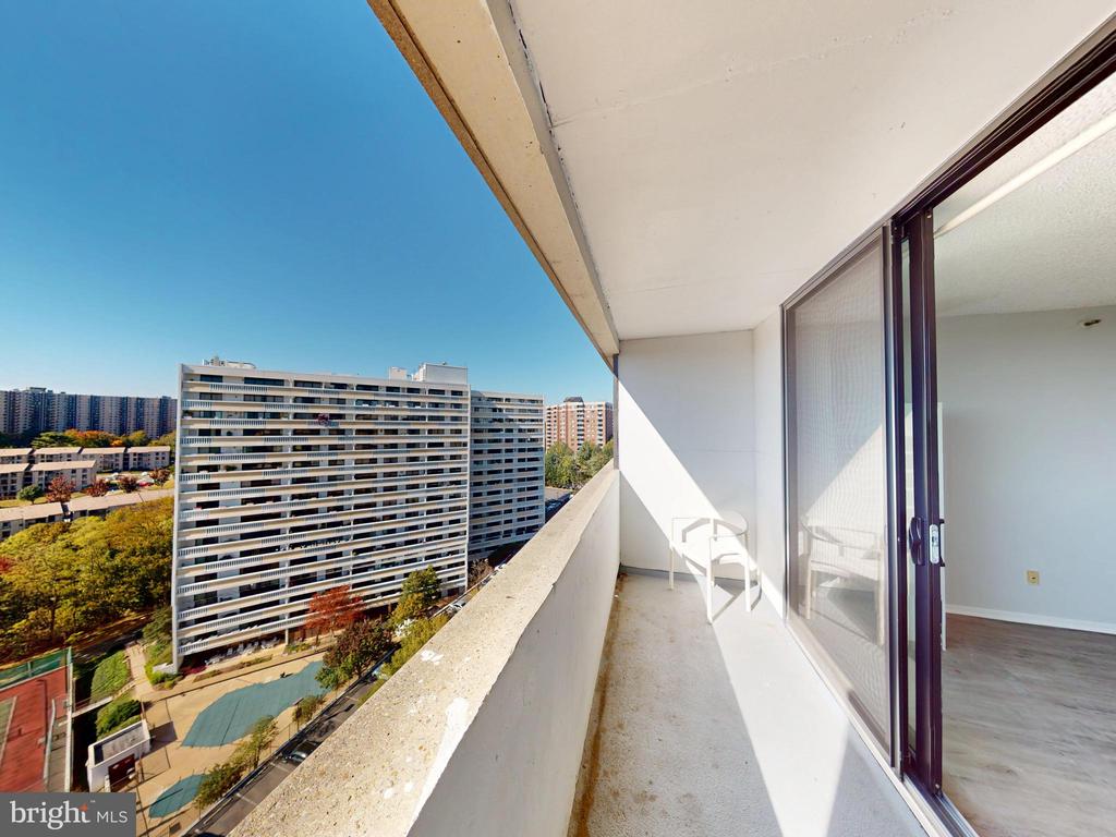 5911 EDSALL RD #PH02,CITY Unit: PH02