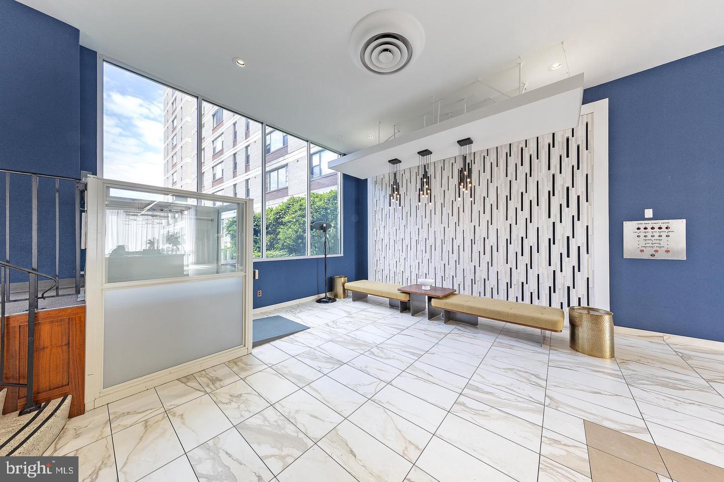 4600 DUKE STREET 622