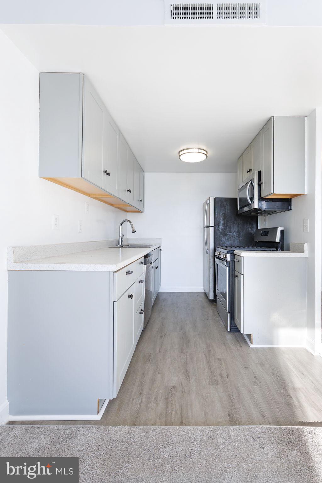 4600 DUKE STREET 413