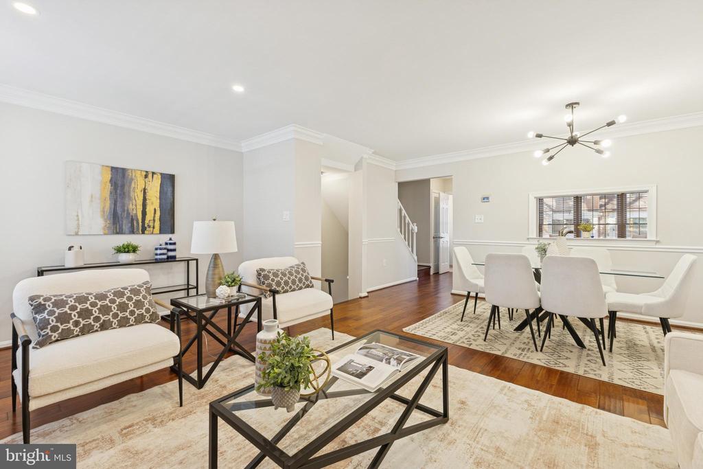 5422 WYCKLOW COURT
