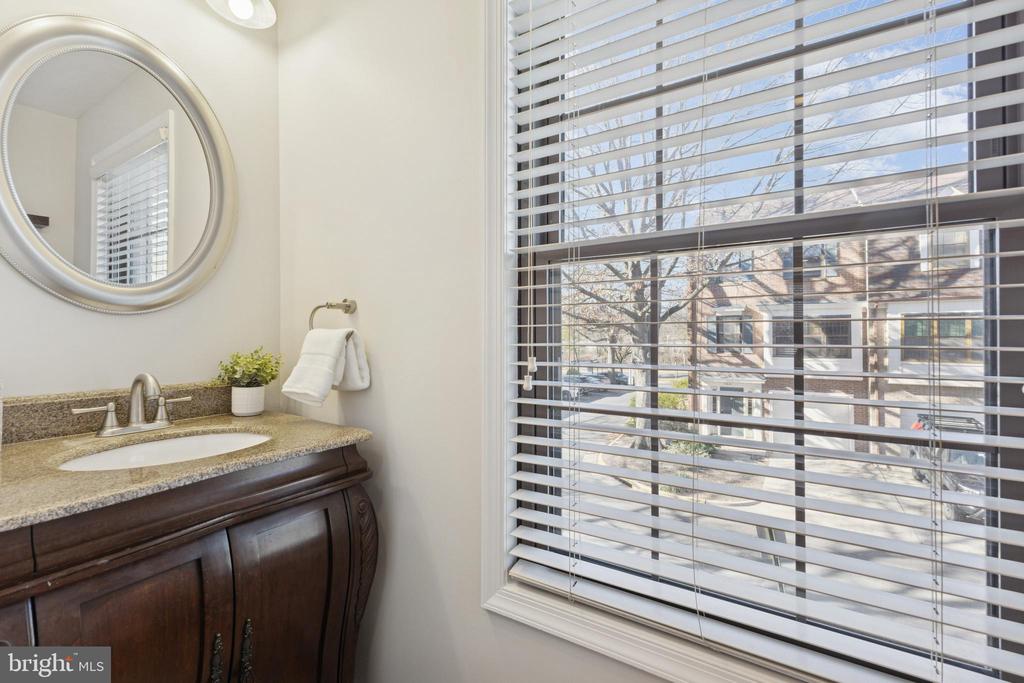 5422 WYCKLOW COURT