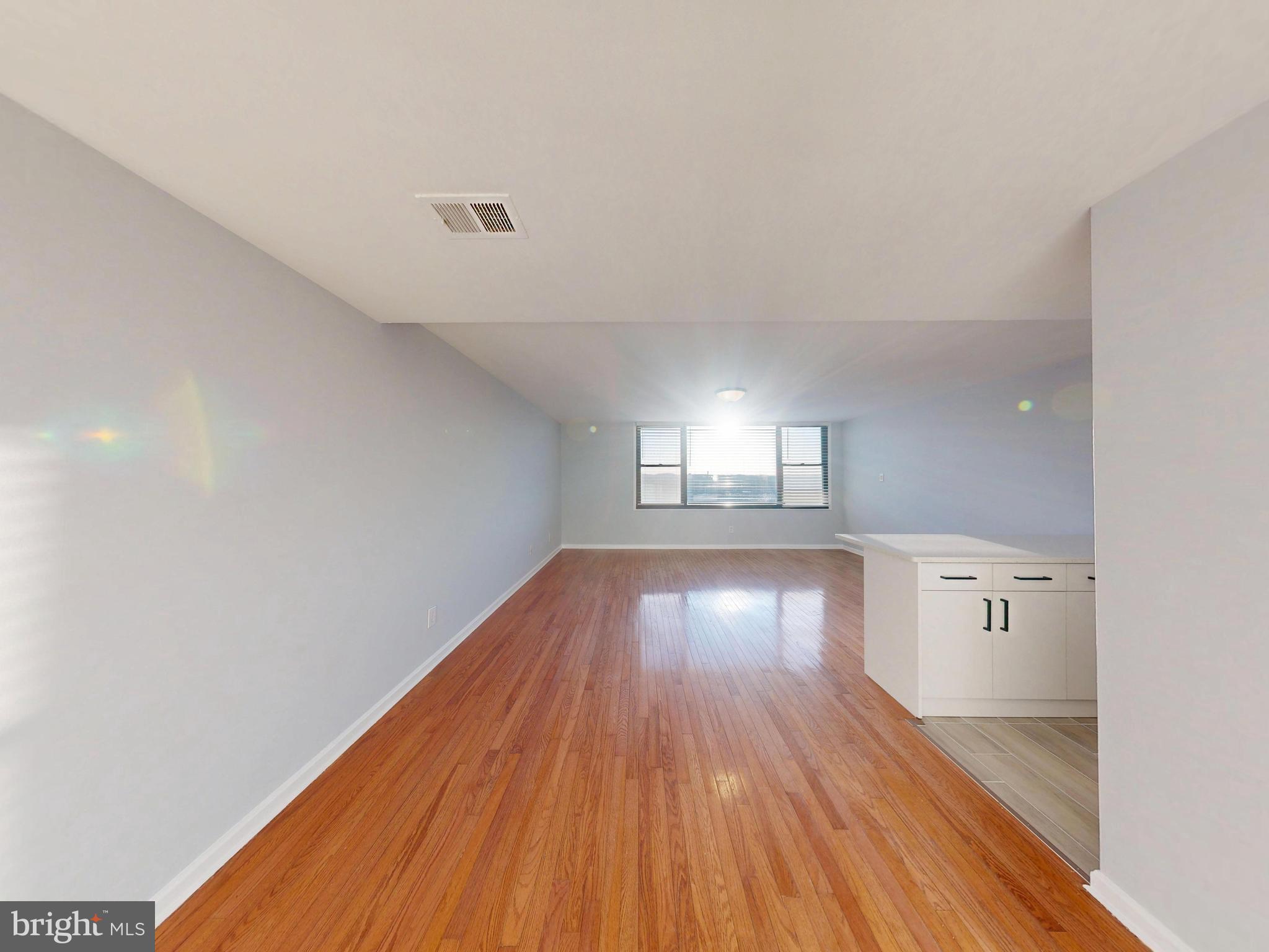 4600 DUKE STREET 1524