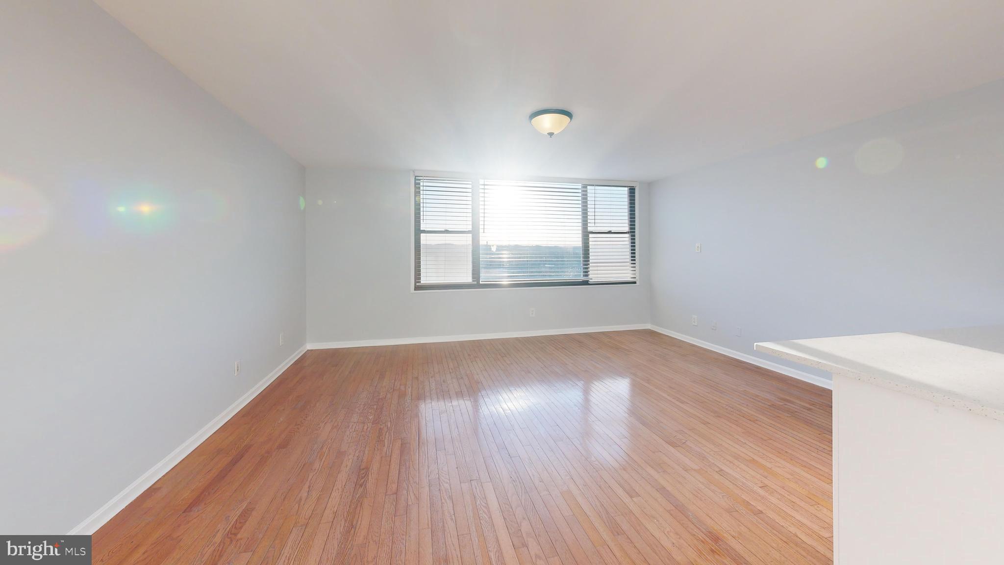 4600 DUKE STREET 1524