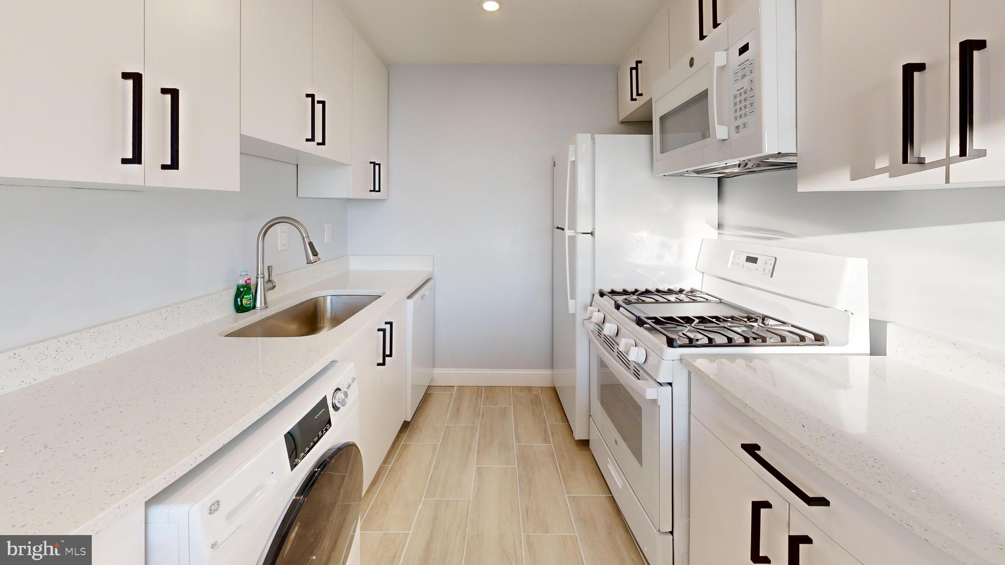 4600 DUKE STREET 1524