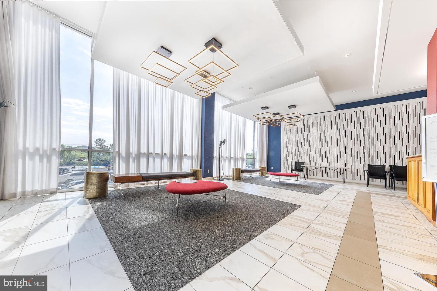 4600 DUKE STREET 1524