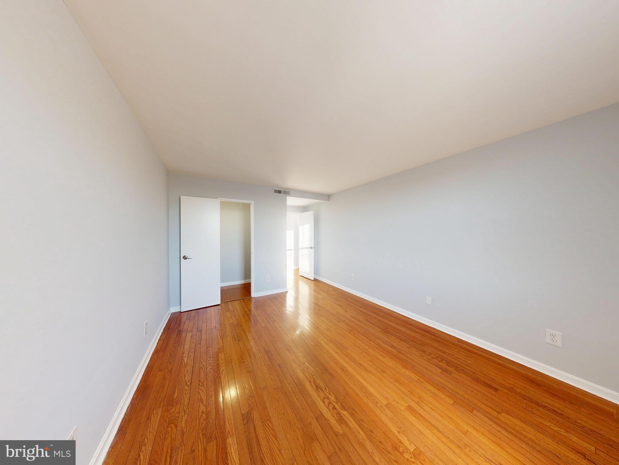 4600 DUKE STREET 1524