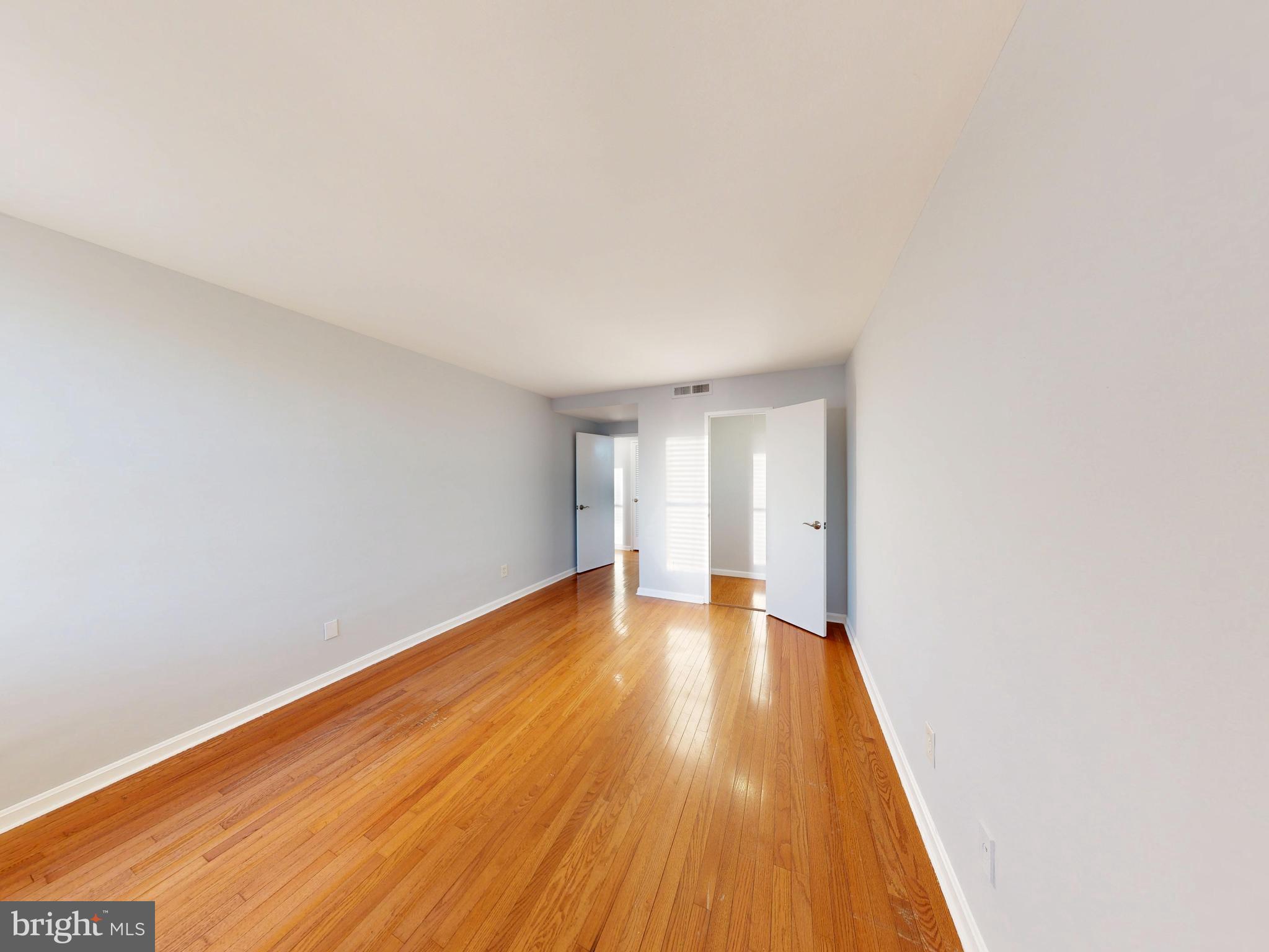 4600 DUKE STREET 1524