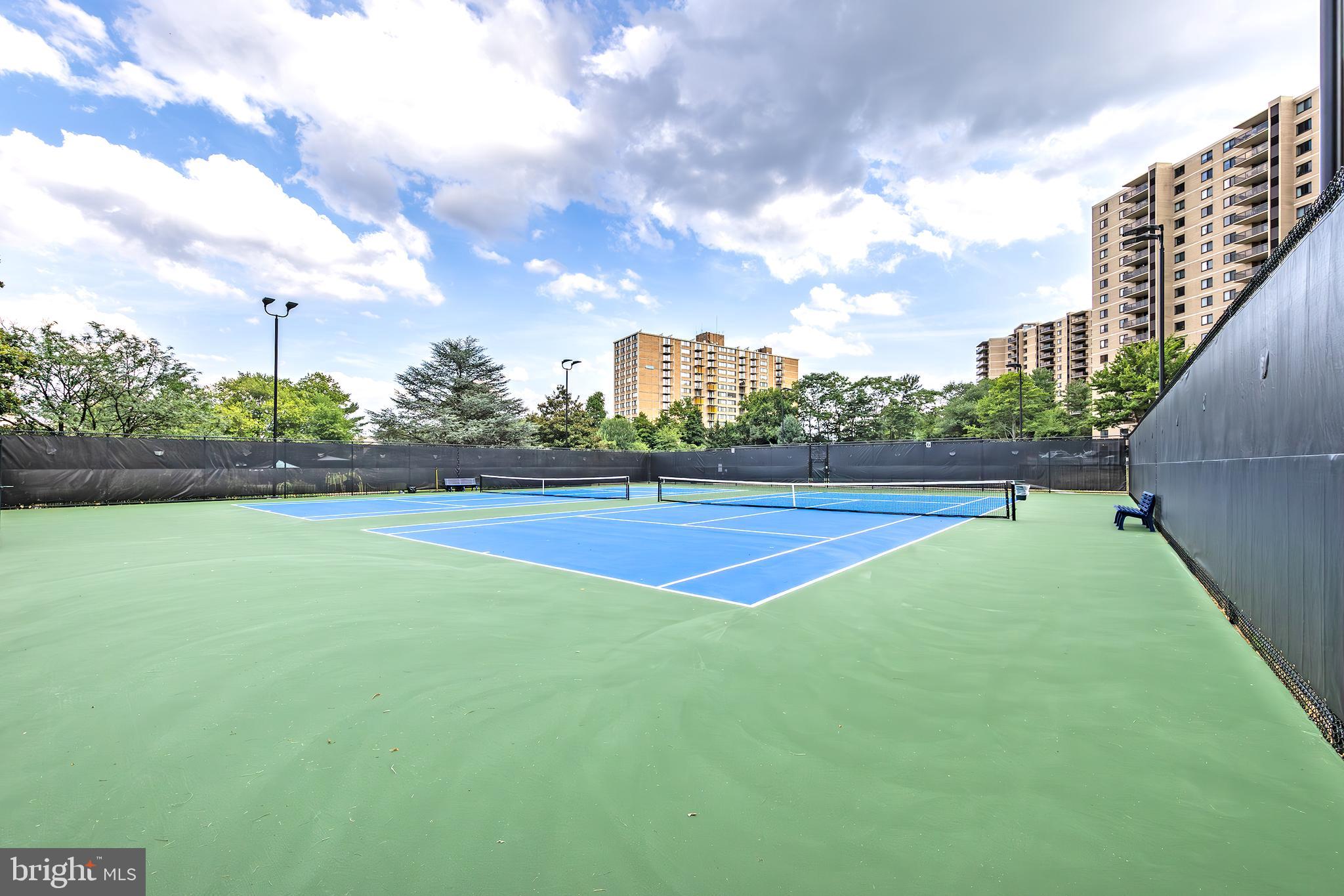 307 YOAKUM PARKWAY 802