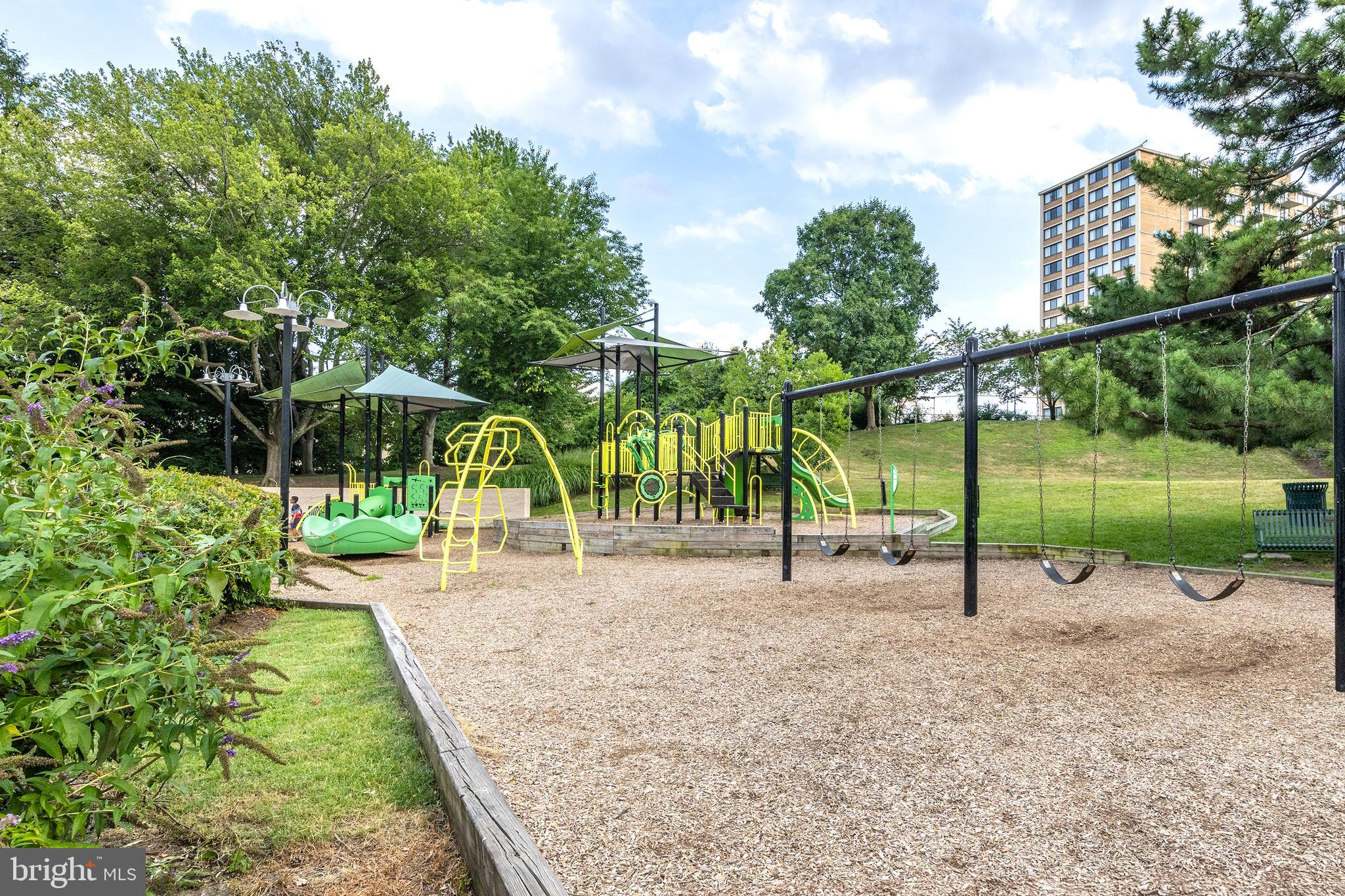 307 YOAKUM PARKWAY 802