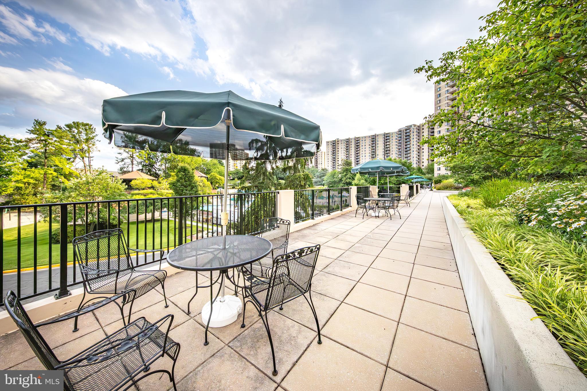 307 YOAKUM PARKWAY 802