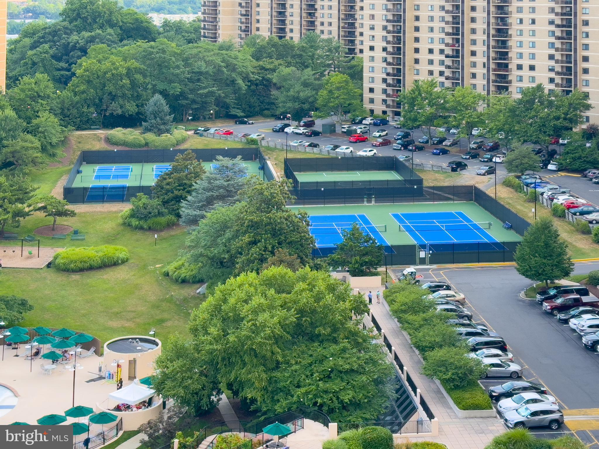 307 YOAKUM PARKWAY 802