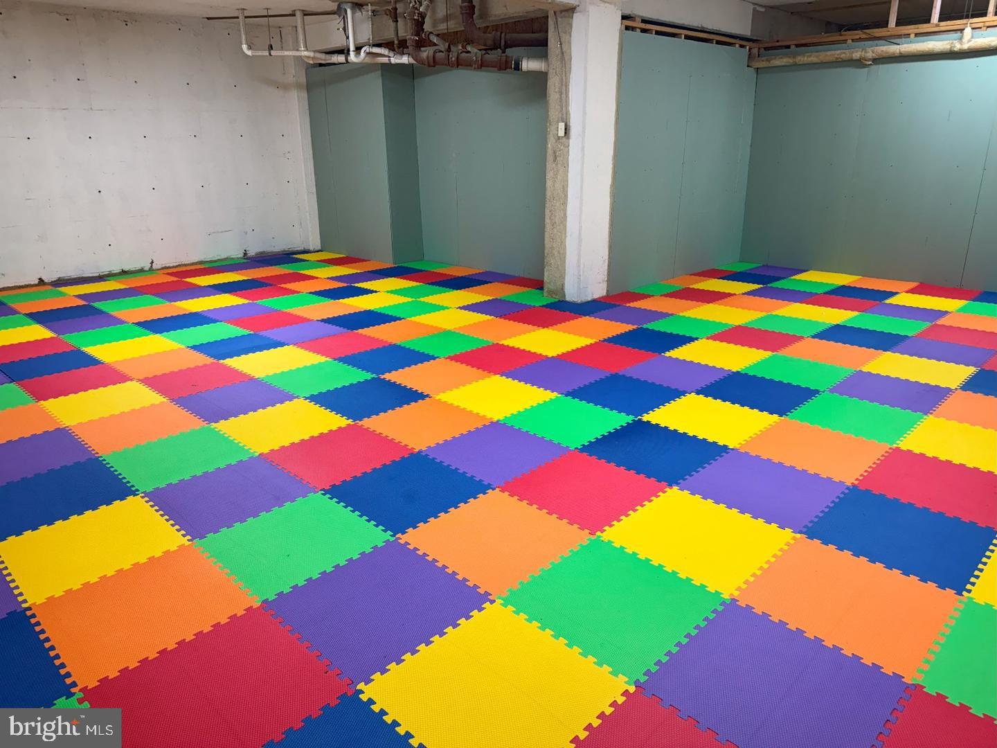 4600 DUKE STREET 617