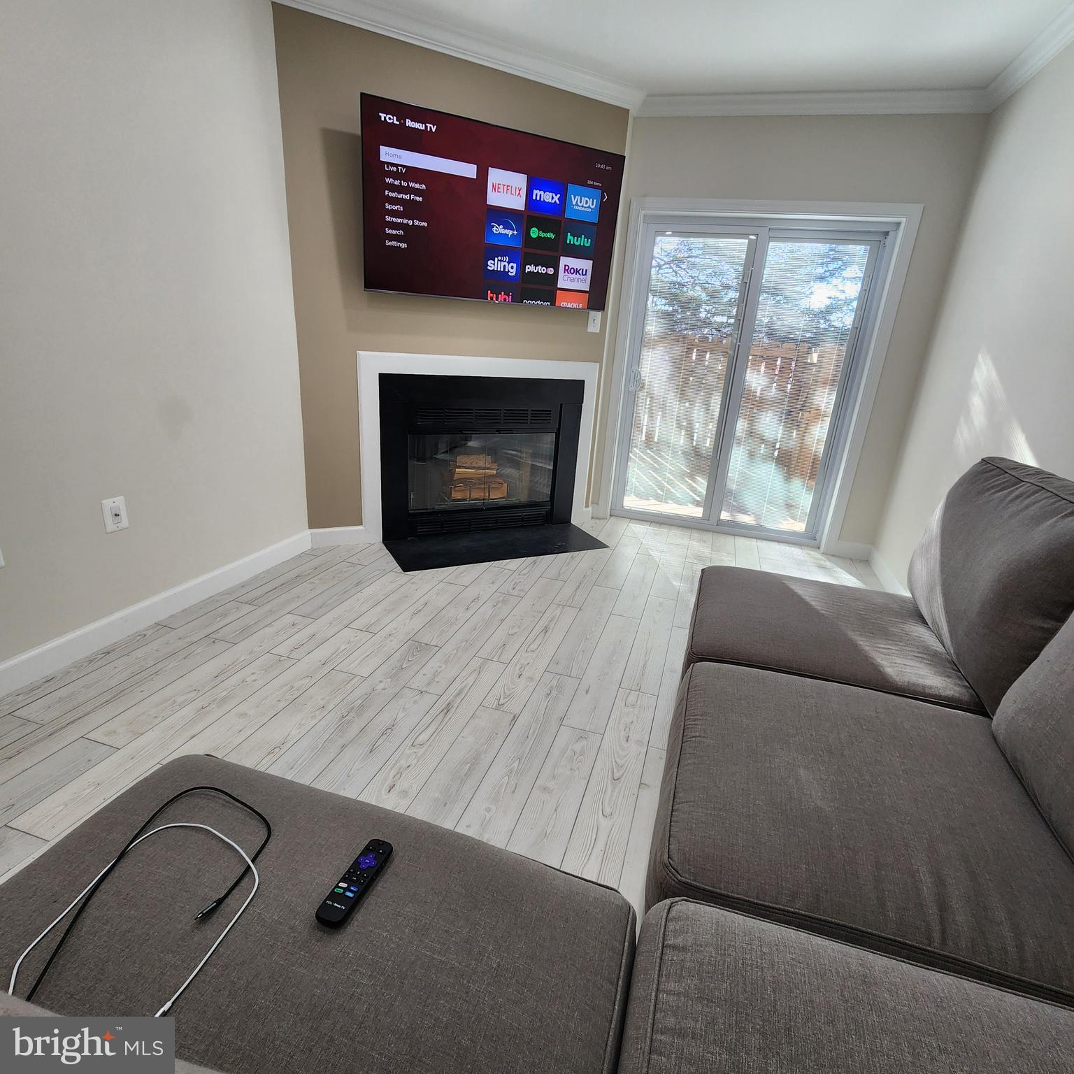 255 S PICKETT STREET 102