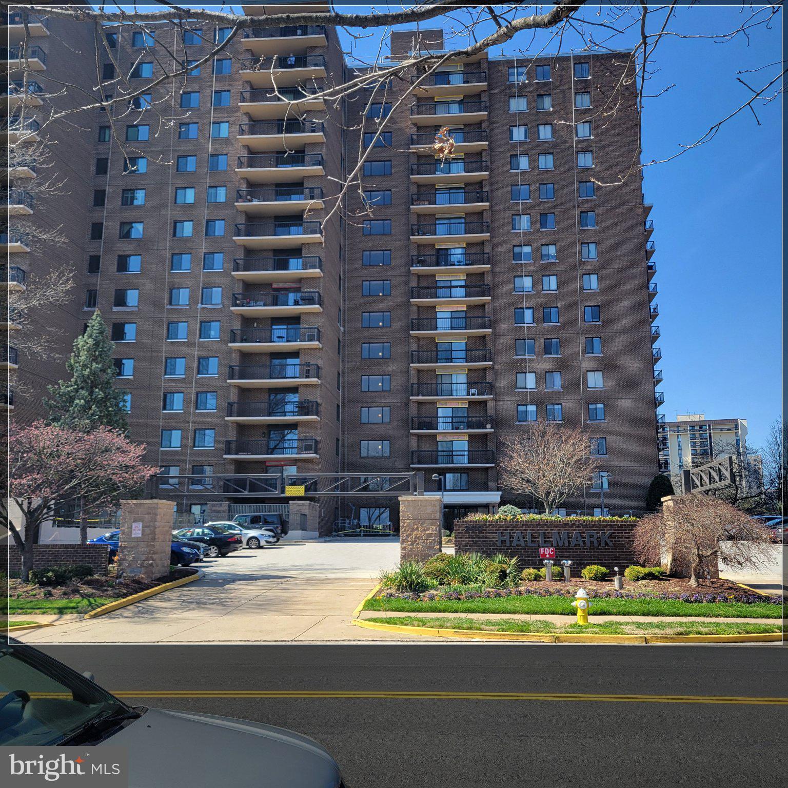 200 N PICKETT STREET 1210