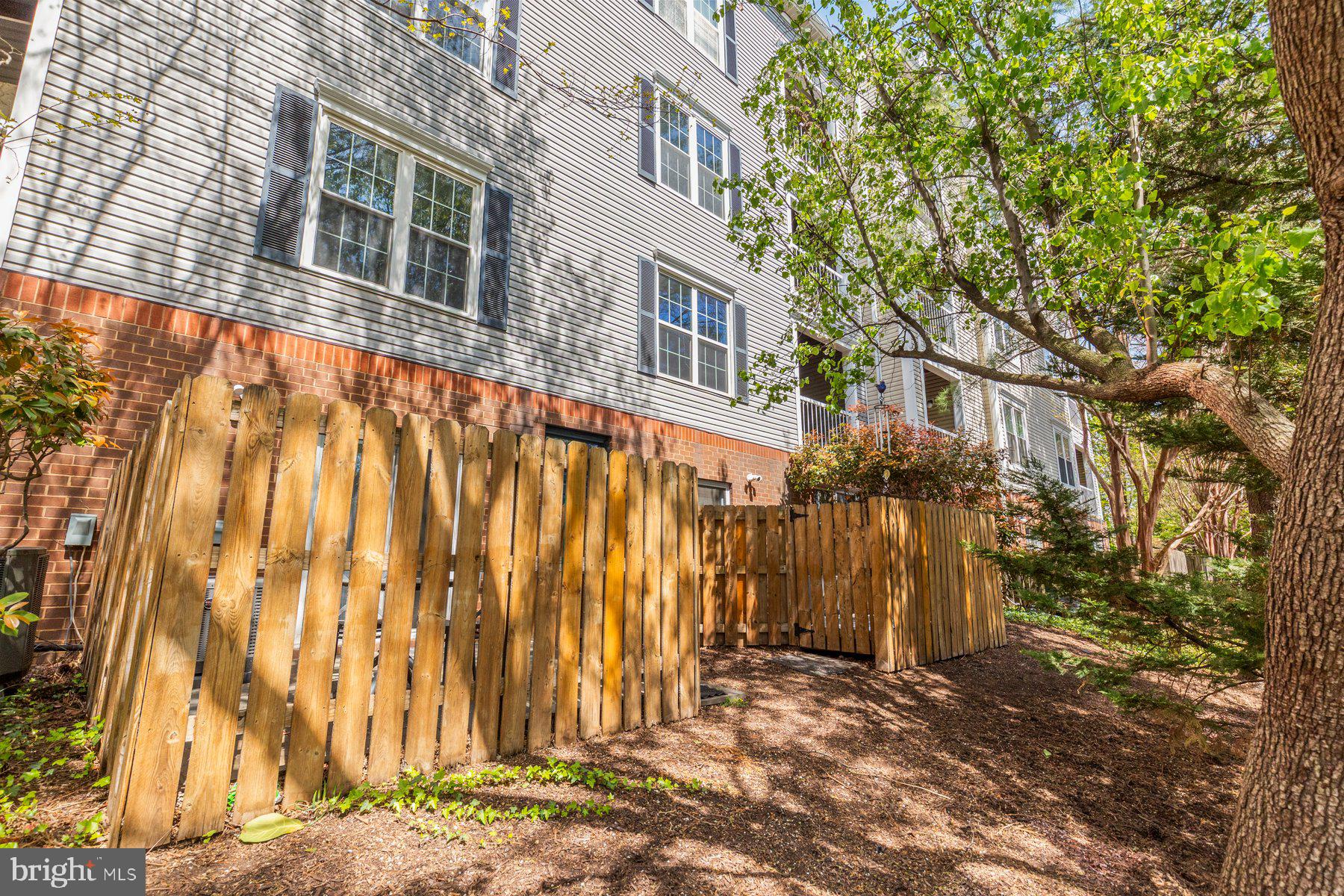 255 S PICKETT STREET S 101