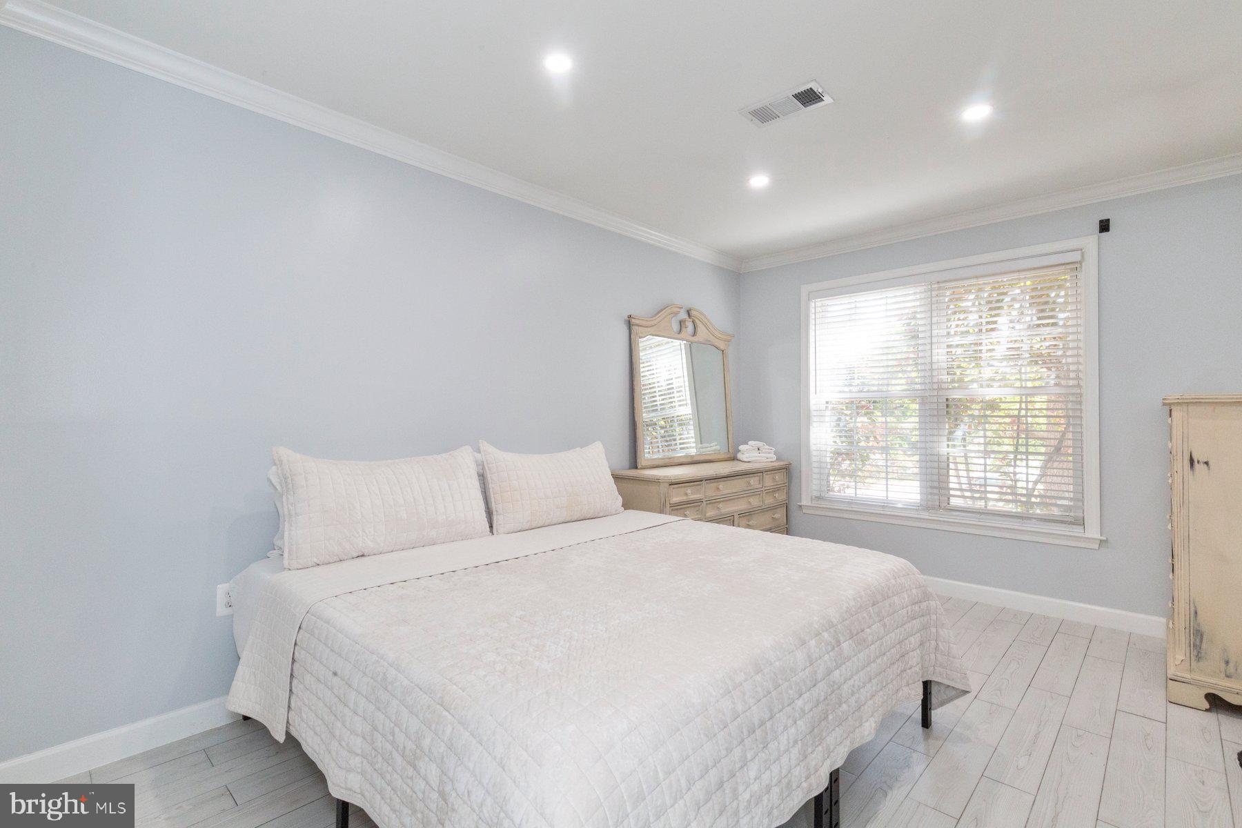 255 S PICKETT STREET 102