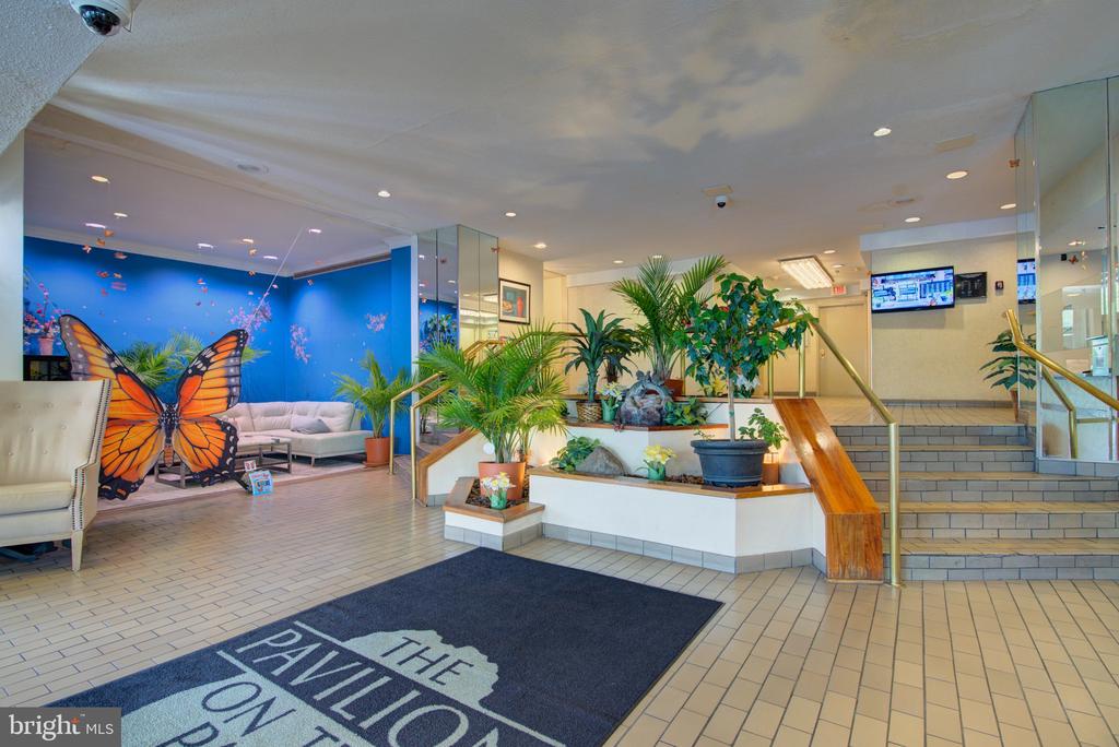 5340 HOLMES RUN PARKWAY 1102