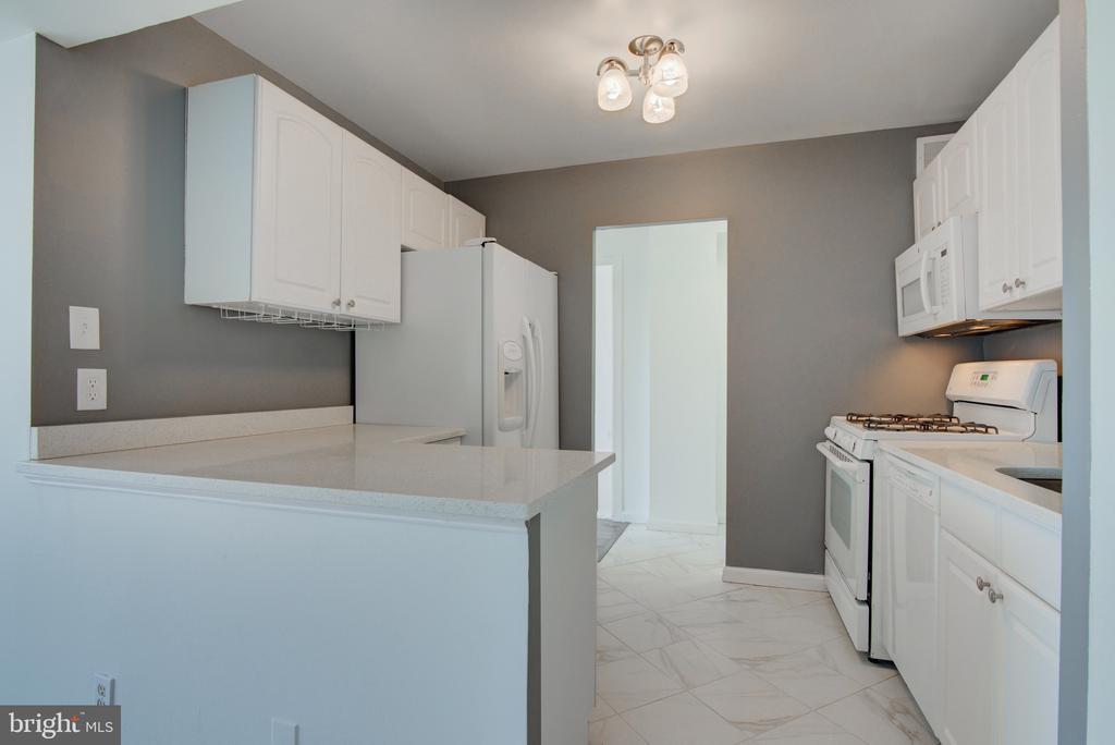 5340 HOLMES RUN PARKWAY 1102