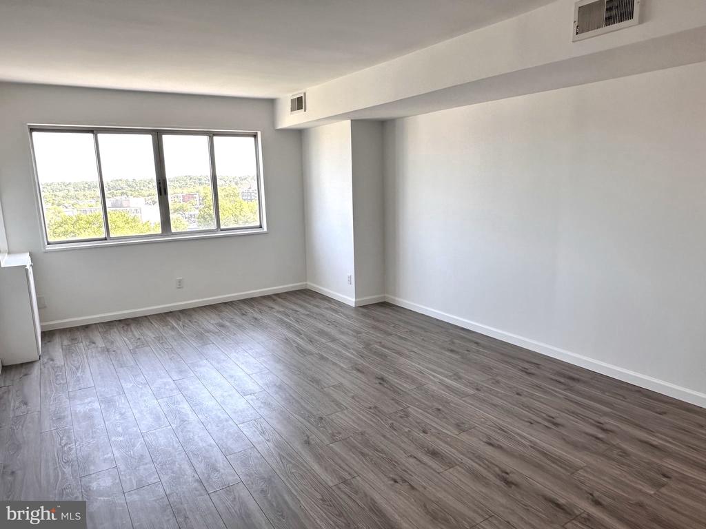 5340 HOLMES RUN PARKWAY 1102
