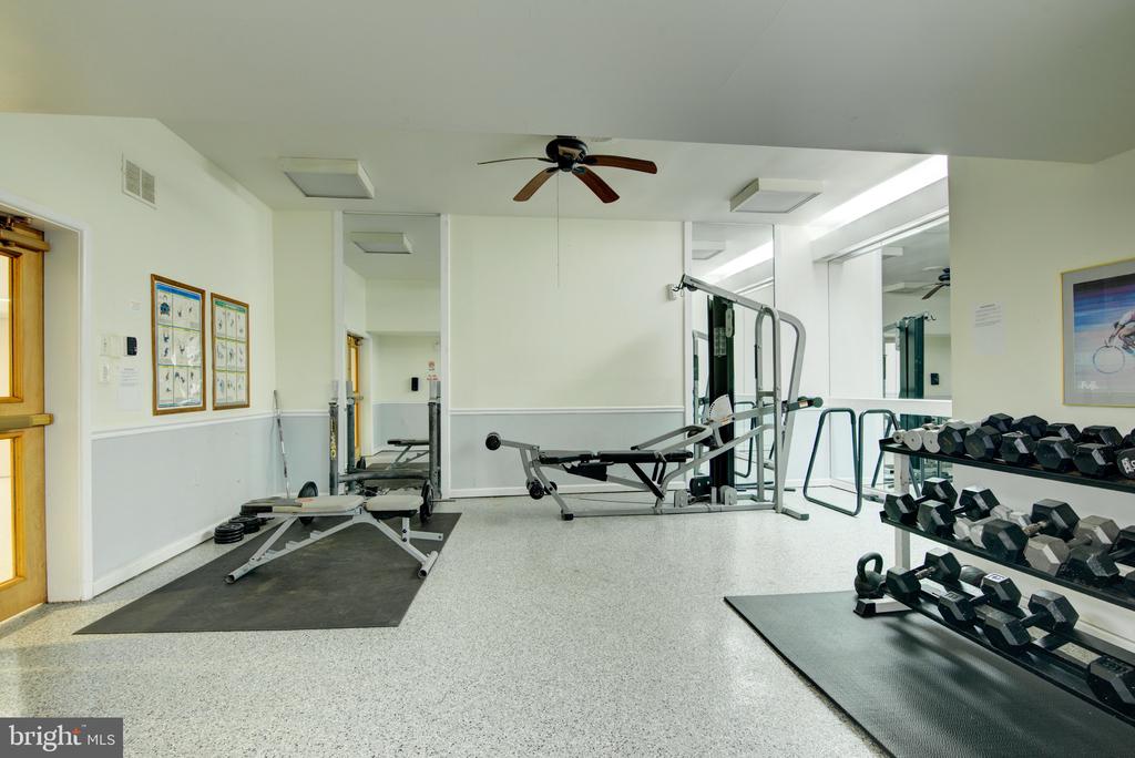 5340 HOLMES RUN PARKWAY 1102