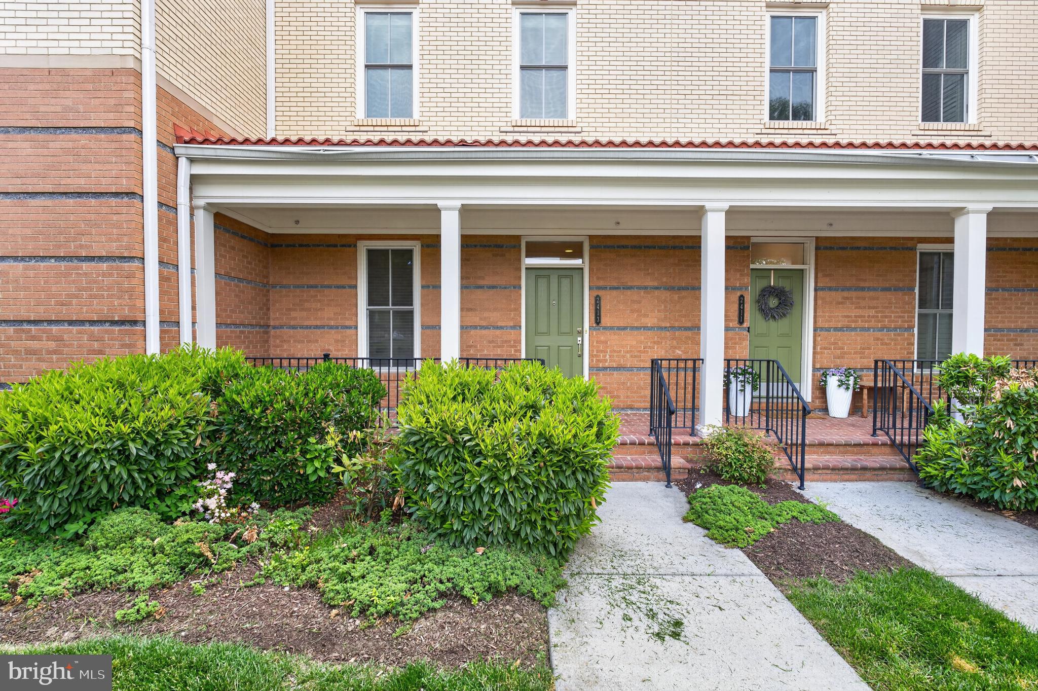 2413 CONOY STREET