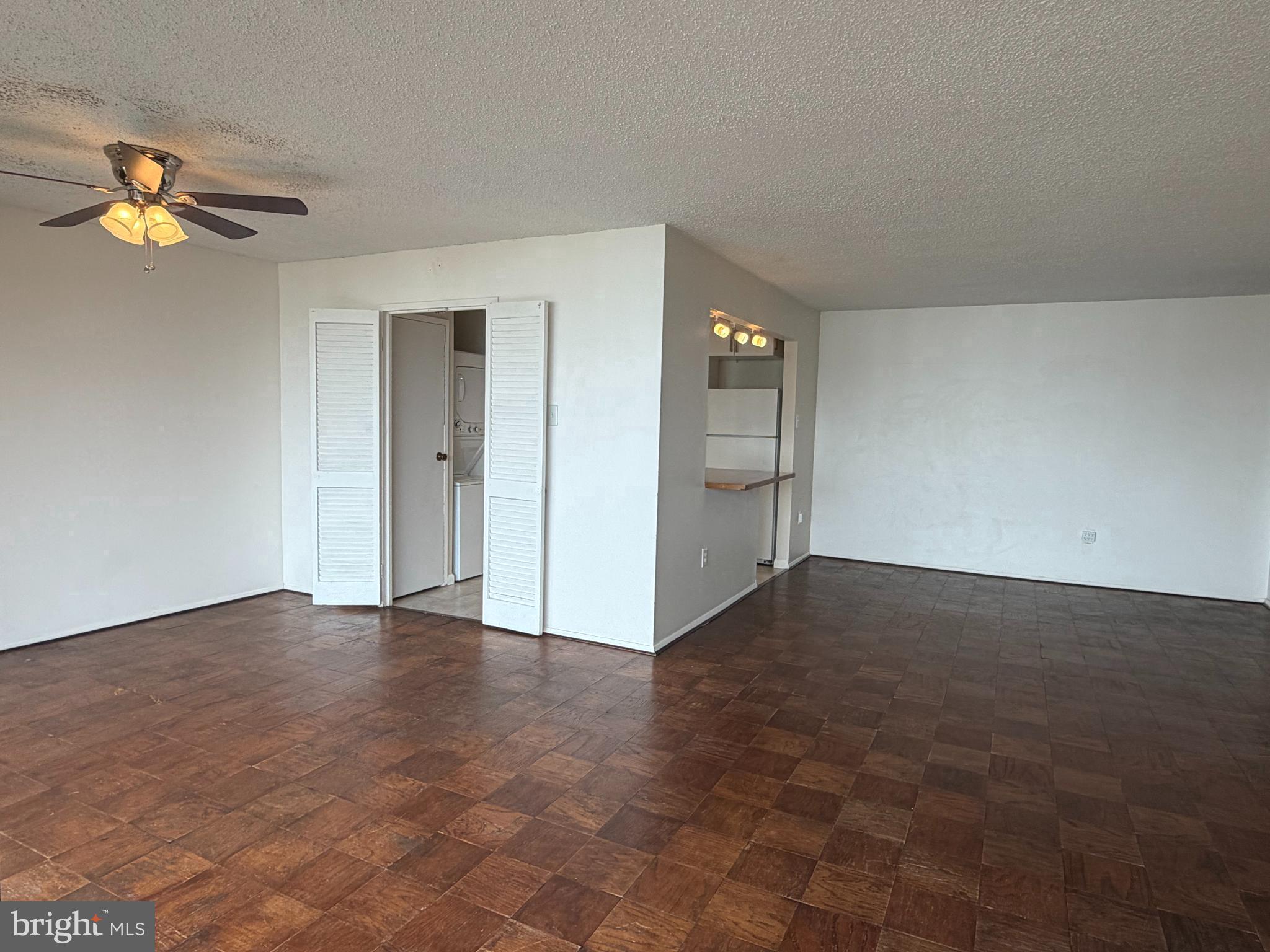 250 S REYNOLDS STREET 805
