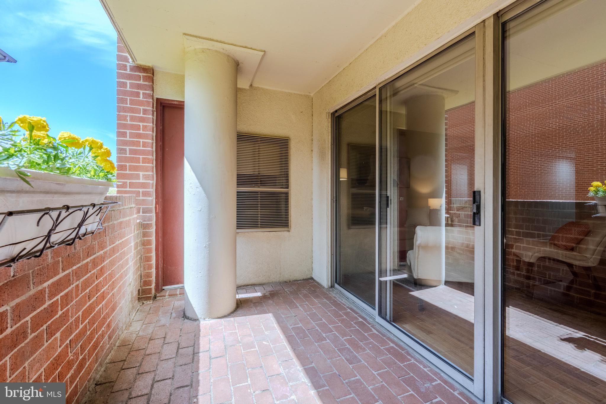 505 E BRADDOCK ROAD 104