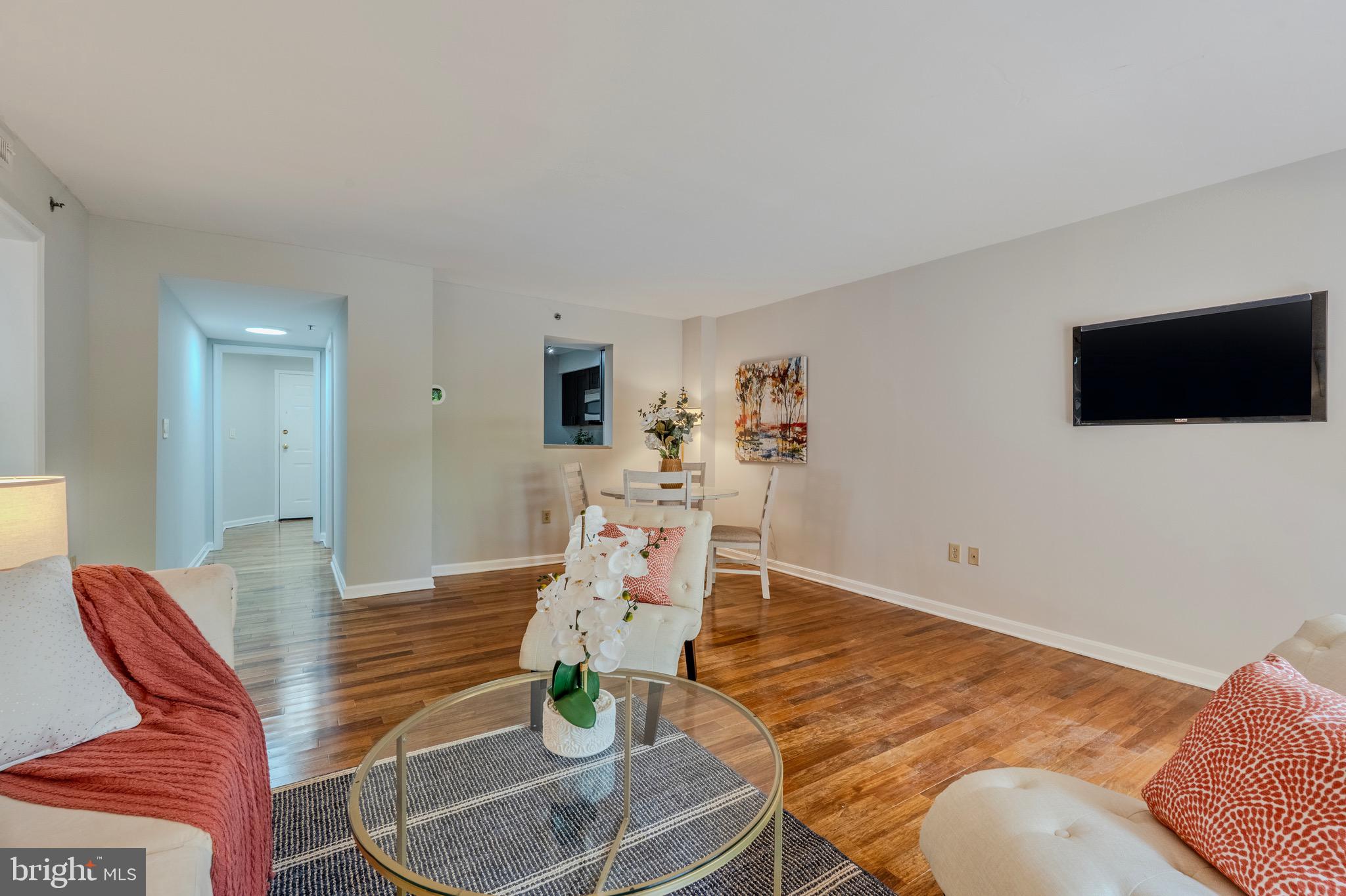 505 E BRADDOCK ROAD 104